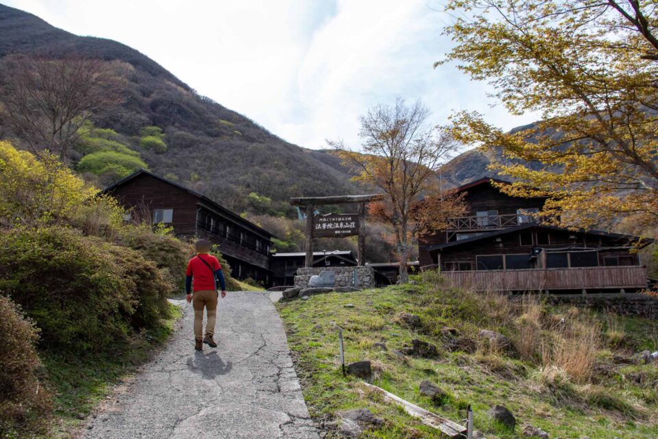 日射しが暑すぎたので山荘に避難